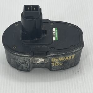 DeWalt Battery Pack DW9099 18V Black Type 1 Used Tested Works. {121}.